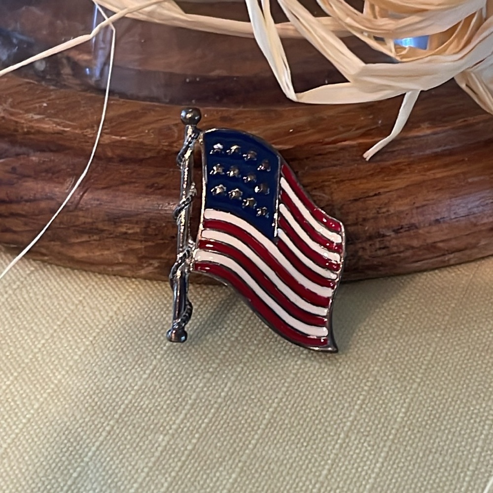 American Flag Enamel Vintage Pin